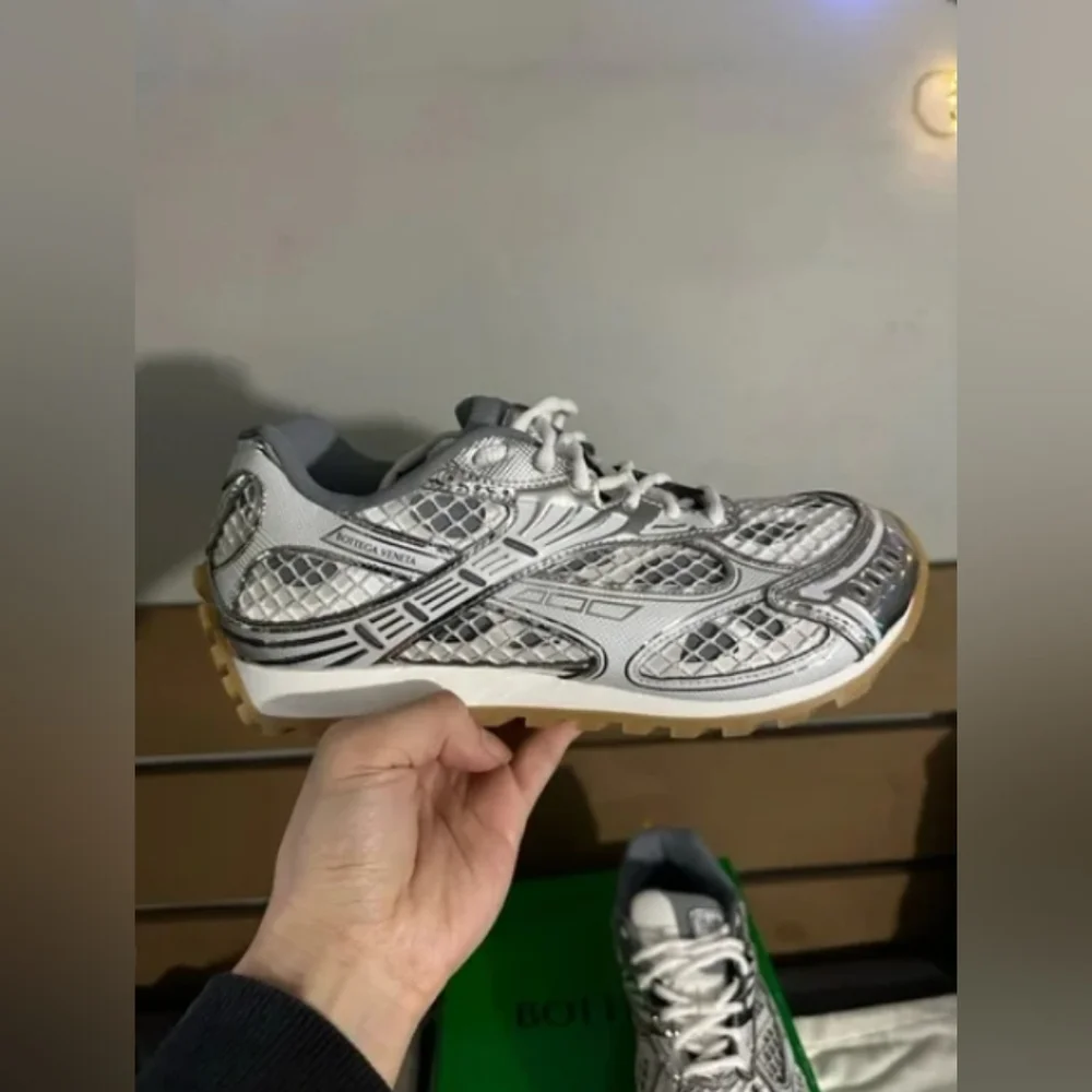 Bottega Veneta Orbit Sneakers